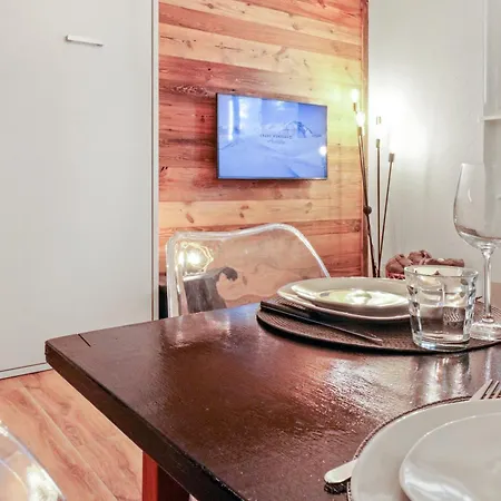 Renove Cosy Et Centre, Ski-in Ski-out Apartment Crans-Montana